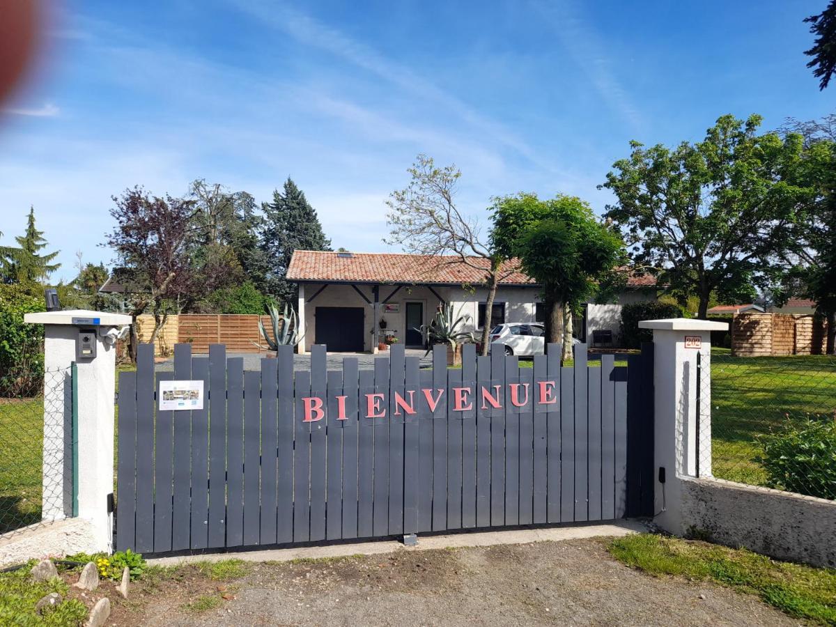 La Maison Du Bonheur, Borne De Recharge Ve Saint-Bernard  Exterior foto